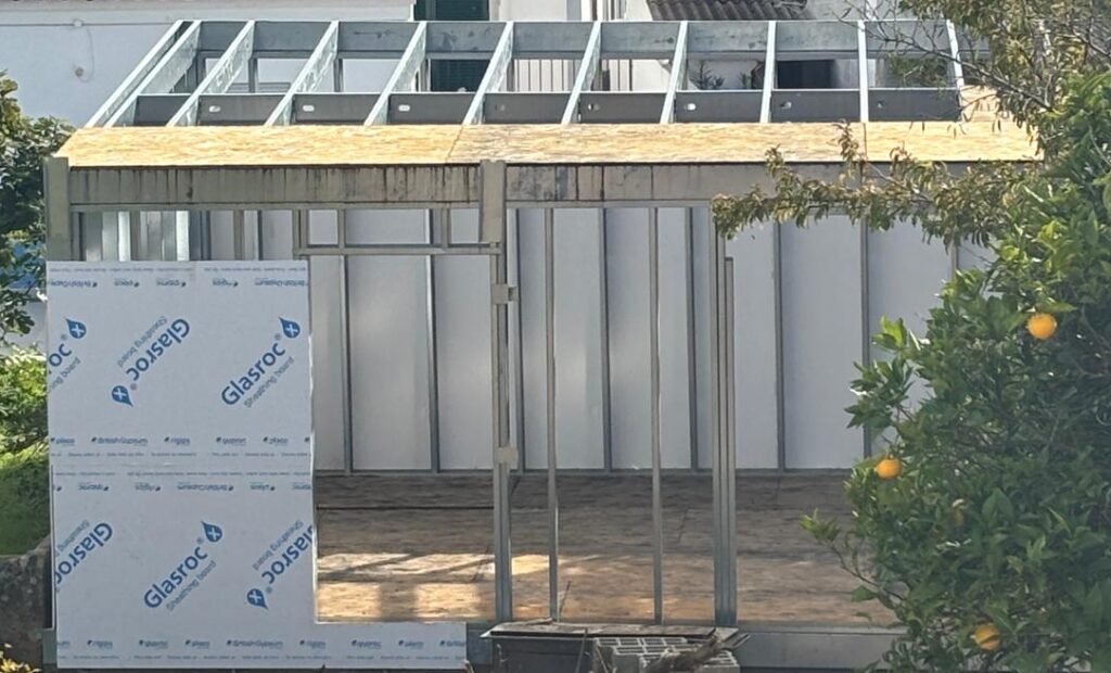 Execução de estruturas em aço leve